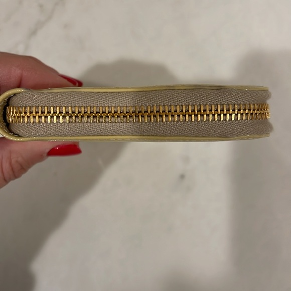 Prada zip long wallet - yellow - Picture 14 of 17